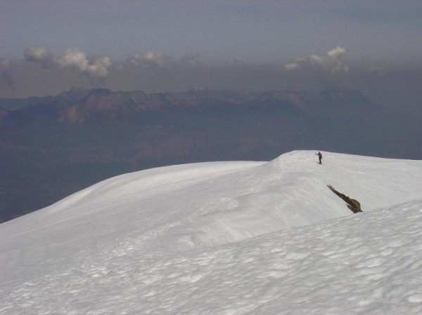 #4 arrivée au grd colon : Au fond la dernière neige sur le grd som :o( arrivée au grd colon : Au fond la dernière neige sur le grd som :o(