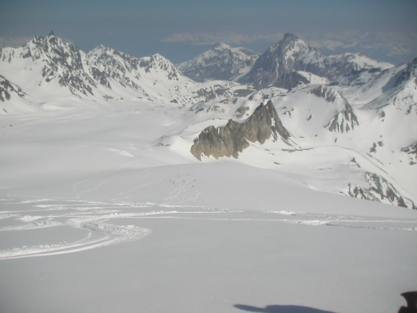 #5 Descente sur le glacier : Le glacier de Gébroulaz avec à droite le Col du Soufre Descente sur le glacier : Le glacier de Gébroulaz avec à droite le Col du Soufre