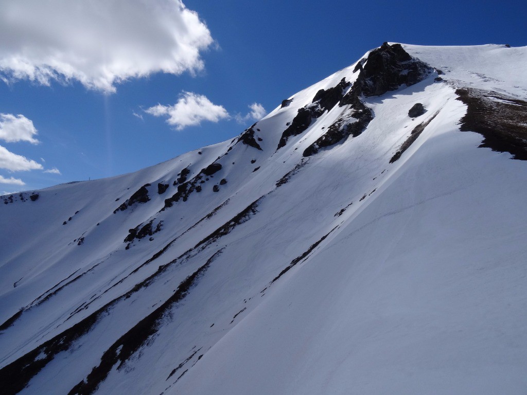#10 vue sur les couloirs aux départ du puy ferrand vue sur les couloirs aux départ du puy ferrand