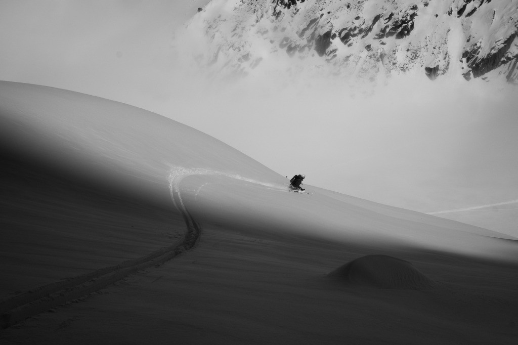 #19 Grandes courbes sur le glacier Grandes courbes sur le glacier