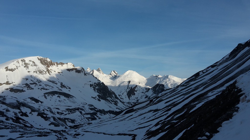 Lever de soleil sur les Aiguilles d'Arves