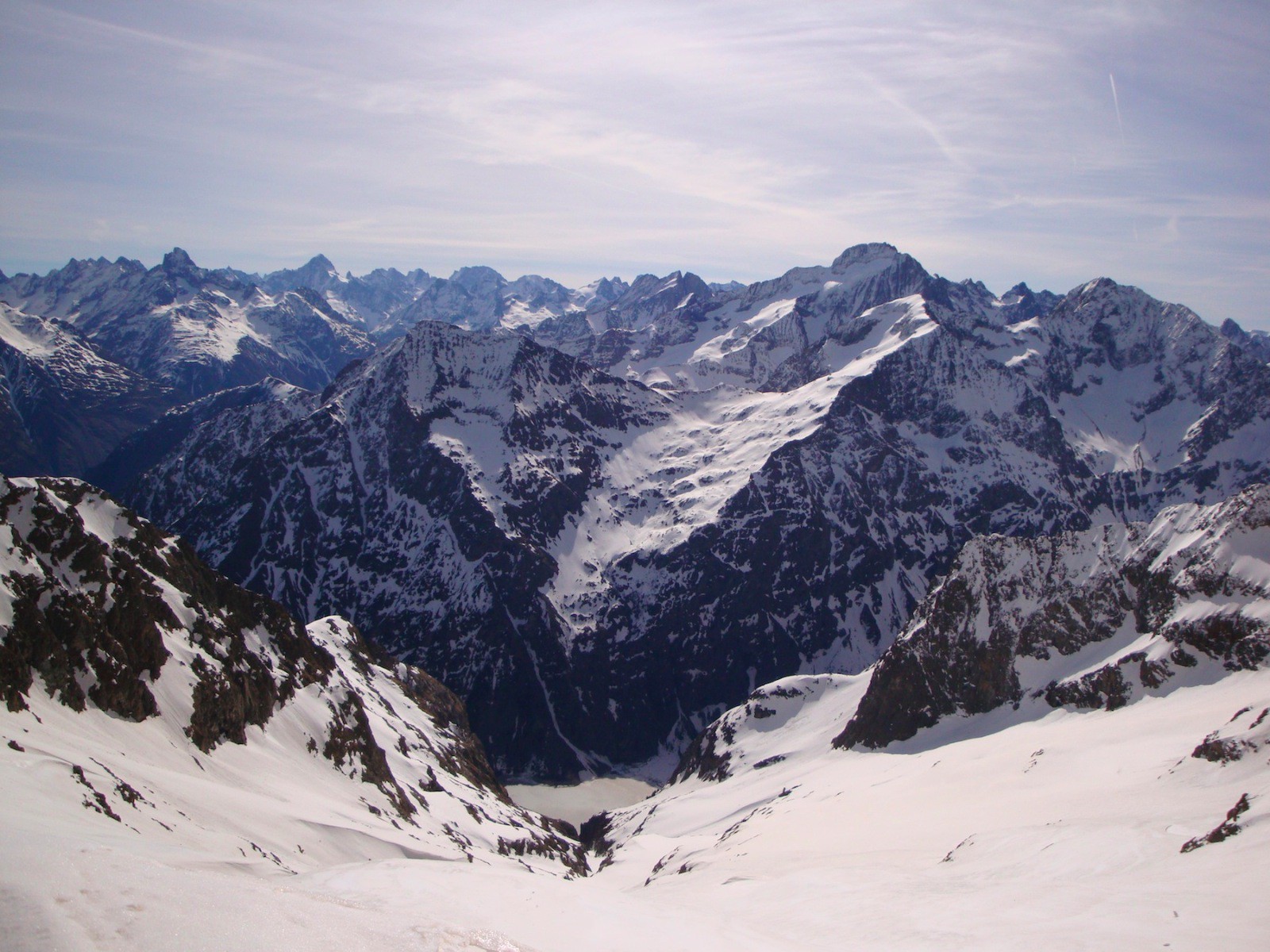 #13 Beau panorama au-dessus du lac du Lauvitel Beau panorama au-dessus du lac du Lauvitel