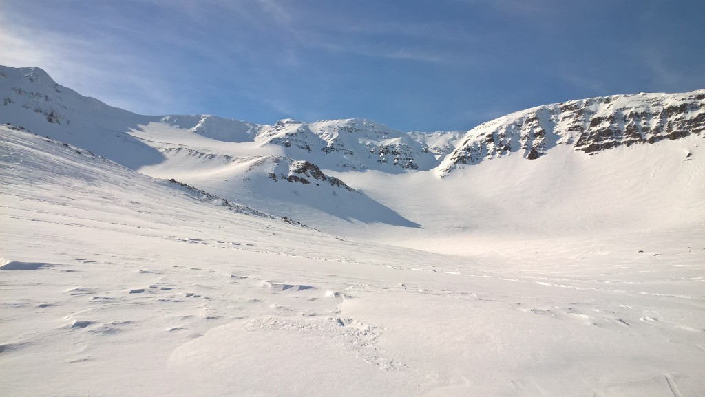 #2 1ère montée : Le col est à gauche à l 1ère montée : Le col est à gauche à l'ombre