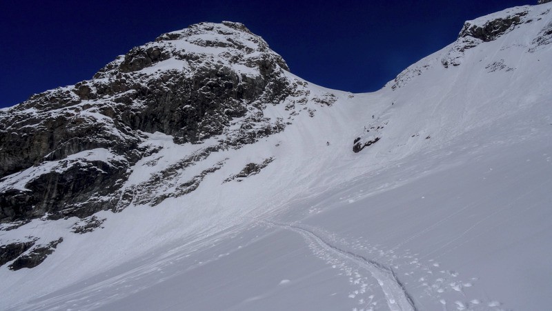 #9 dans le seul goulet "raide" de la course dans le seul goulet \