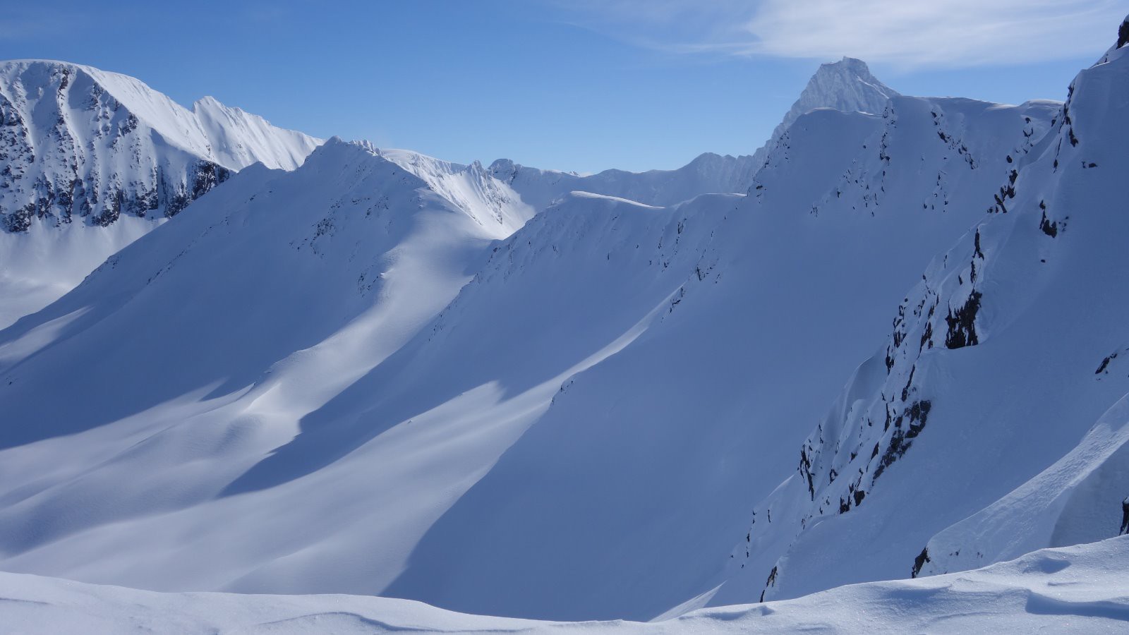 Panorama magnifique sur le Piggtinden