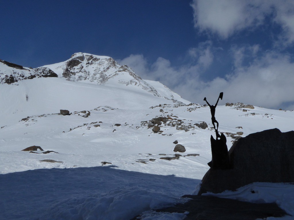 #13 Pyramide Vincent vue du Refuge Pyramide Vincent vue du Refuge