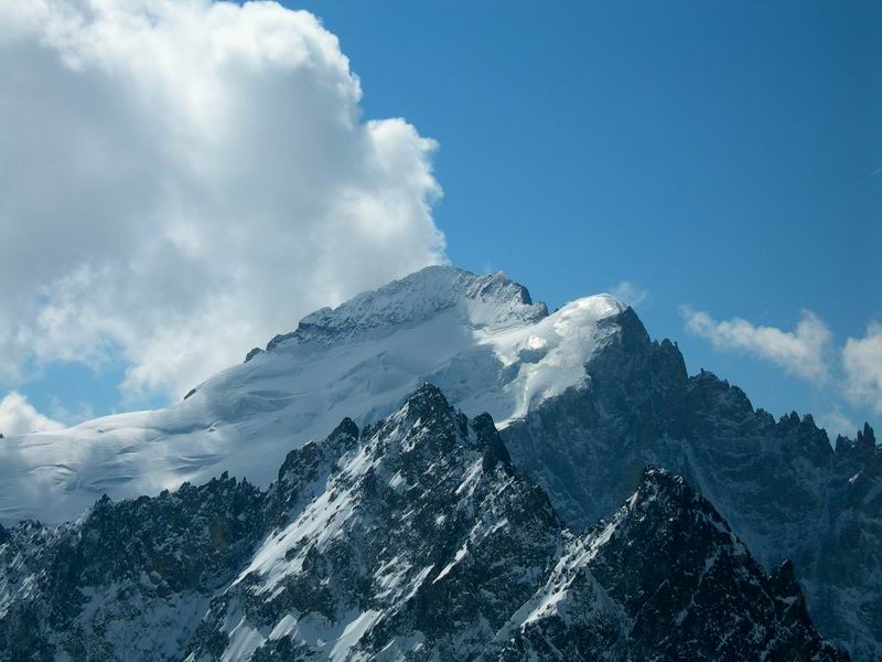 #3 La barre et le dome : vue du glacier de la casse deserte La barre et le dome : vue du glacier de la casse deserte