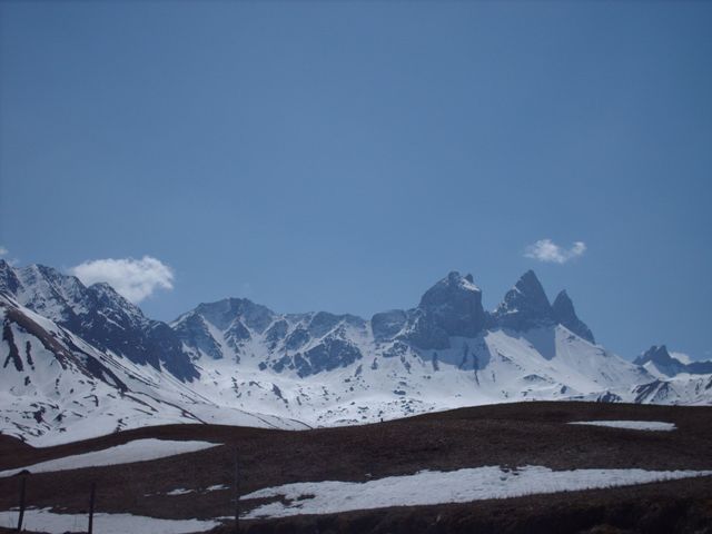 #4 Aiguille d Aiguille d'Arves : Superbe vue, au parking de Chalmieu