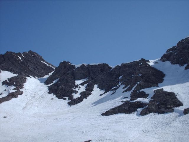 #3 Couloirs de Pierre Fendue : Couloir de gauche à la descente Couloirs de Pierre Fendue : Couloir de gauche à la descente