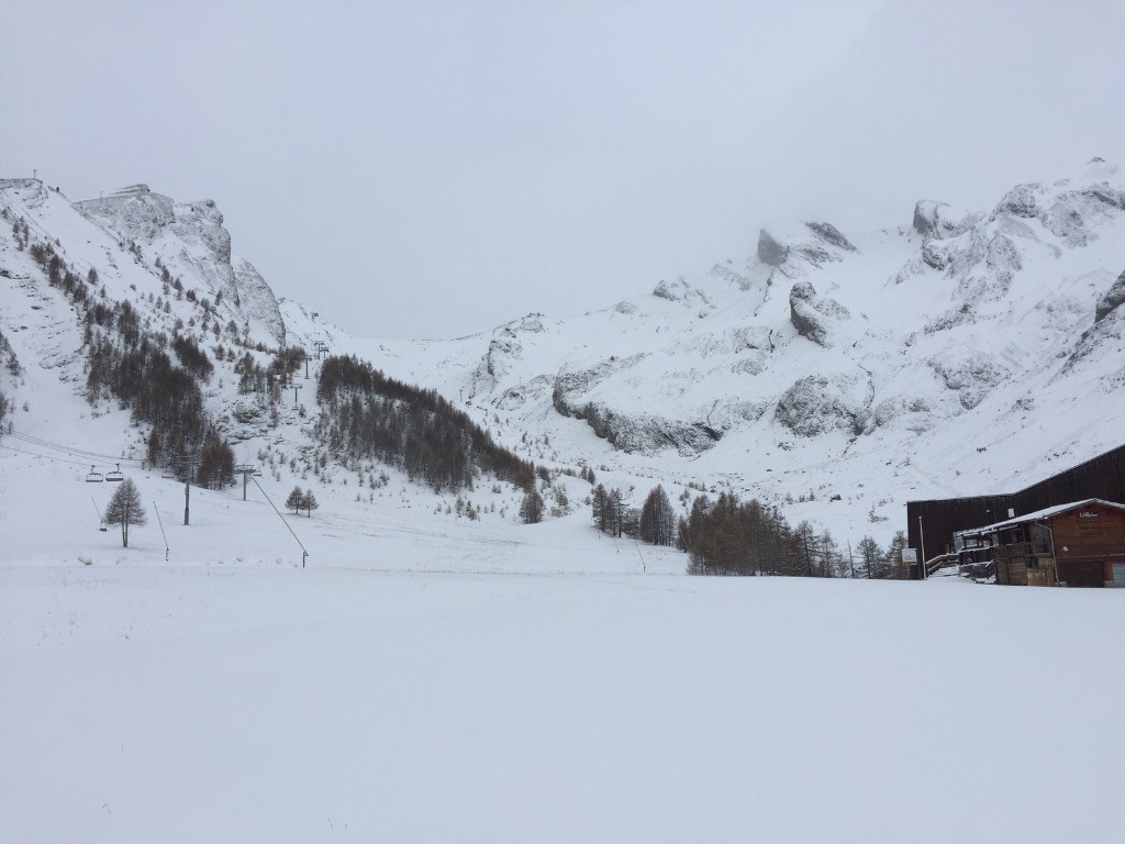 Etat de l'enneigement du vallon de l'aiguille