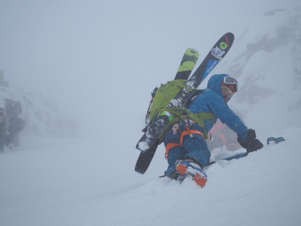 #6 Félicitation à celui qui arrivera à décrypter l Félicitation à celui qui arrivera à décrypter l'autocollant sous la spatule du Cham97