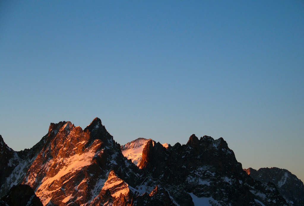 #12 Lueurs du matin Lueurs du matin