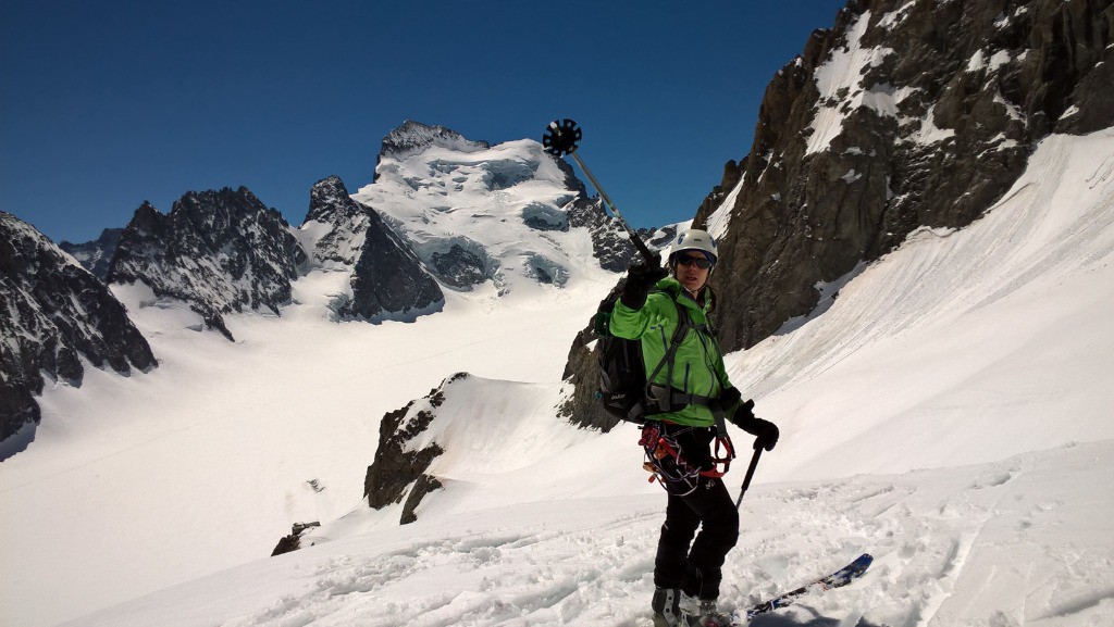 #34 J2 : Noémie, je crois qu J2 : Noémie, je crois qu'elle veut montrer la barre !
