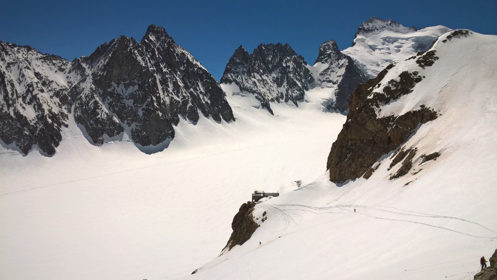 #35 J2 : Cirque blanc J2 : Cirque blanc