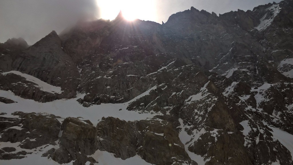 #95 J4 : Parois verticales : les dents de Coste Rouge J4 : Parois verticales : les dents de Coste Rouge