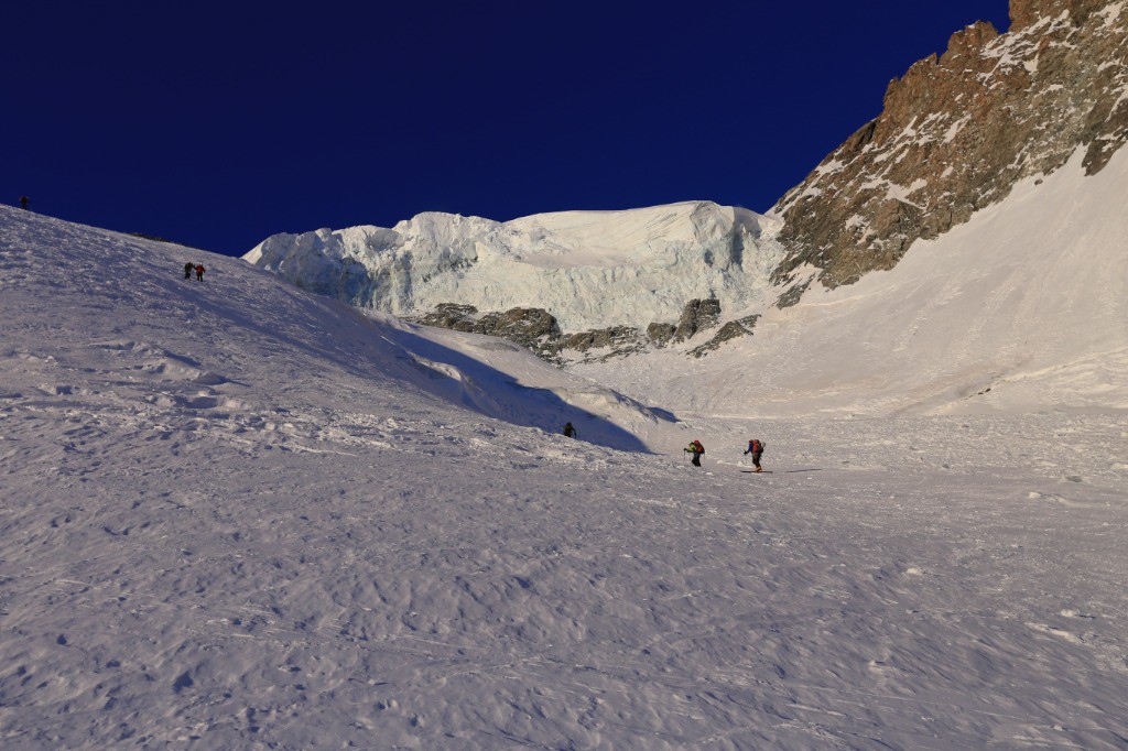 #45 Il faut pas rester ici faire la sieste, par exemple Il faut pas rester ici faire la sieste, par exemple