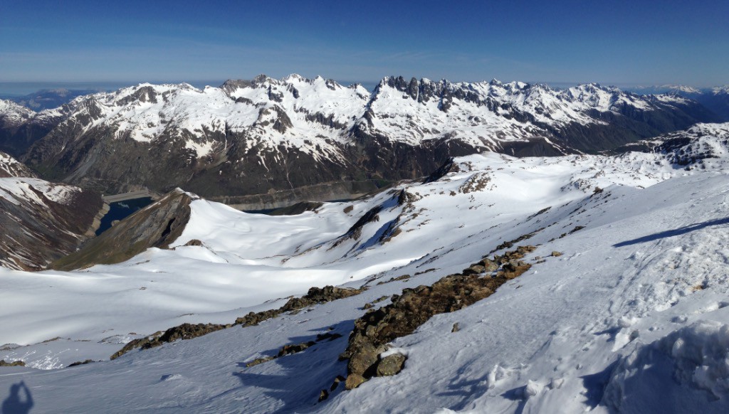 Vue sur Belledonne, du Lac de Grand'Maison aux Aiguilles de l'Argentière