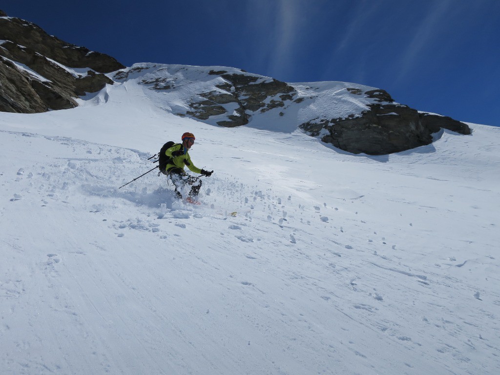 #22 Neige presque poudreuse, elle devait encore l Neige presque poudreuse, elle devait encore l'être la veille