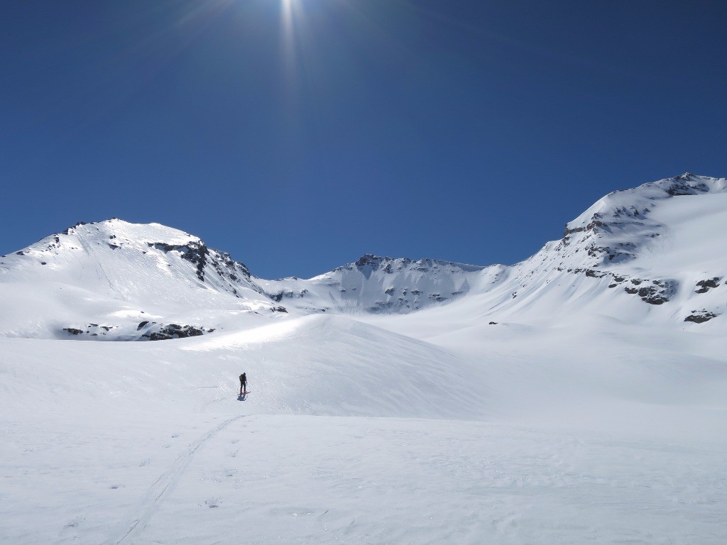 #14 Le col visé est au fond à droite Le col visé est au fond à droite