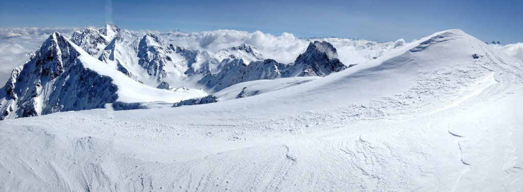 #10 Panoramique depuis le sommet, vue vers le Nord Panoramique depuis le sommet, vue vers le Nord