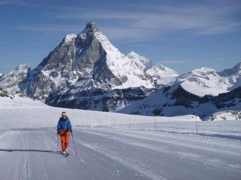 #1 Bon allez apres le ptit cafe, 700m et on y est! Bon allez apres le ptit cafe, 700m et on y est!