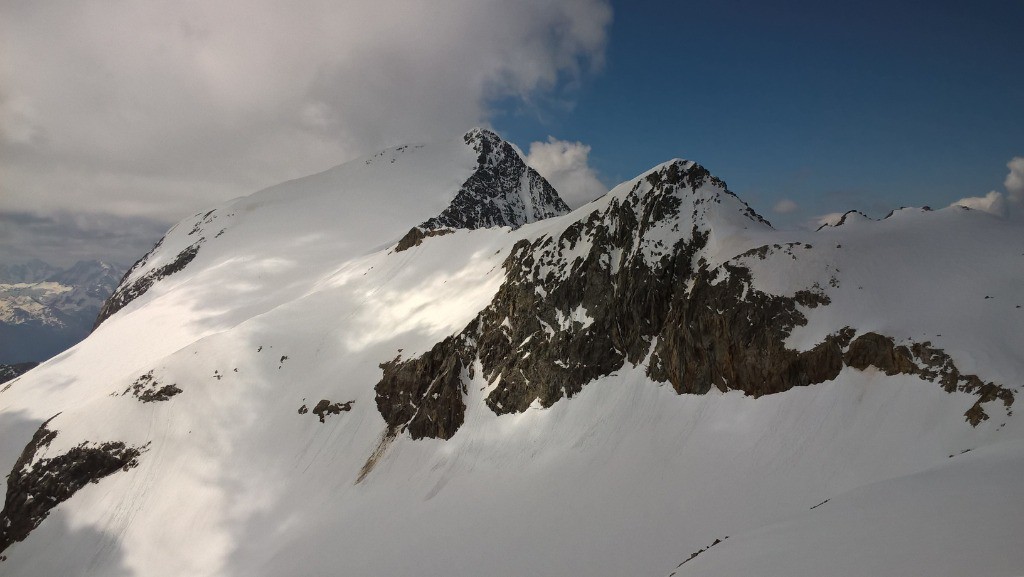 #21 Etendard Etendard