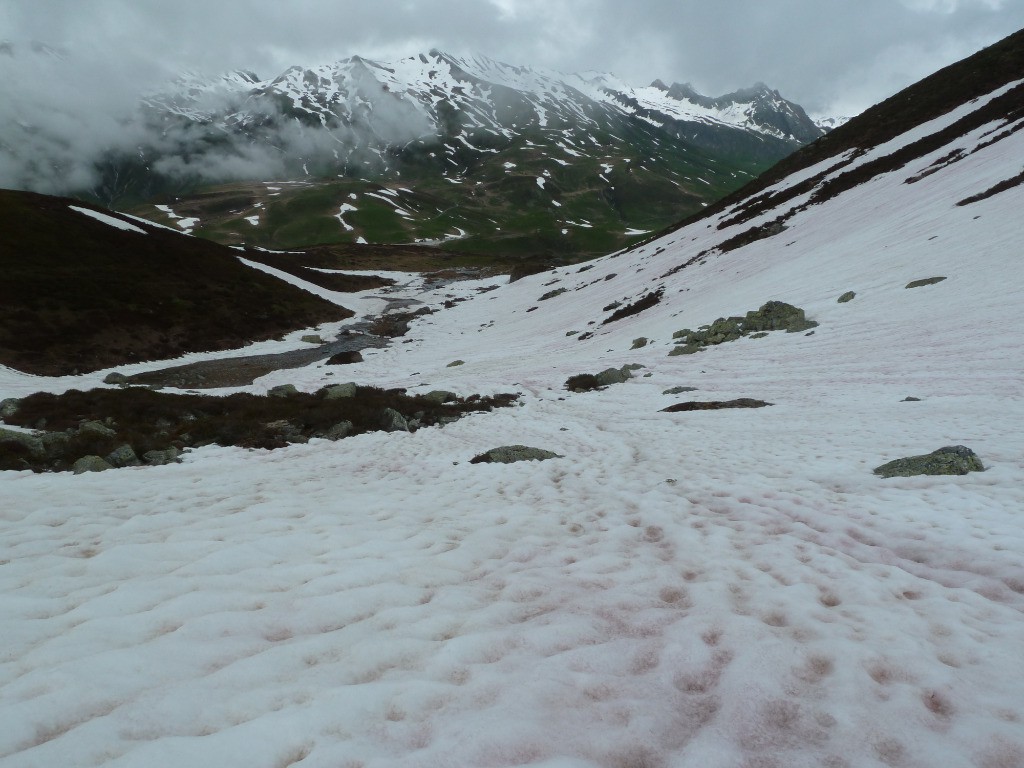#18 Fin de la descente de la Combe de l Fin de la descente de la Combe de l'Arpire, le parking au fond