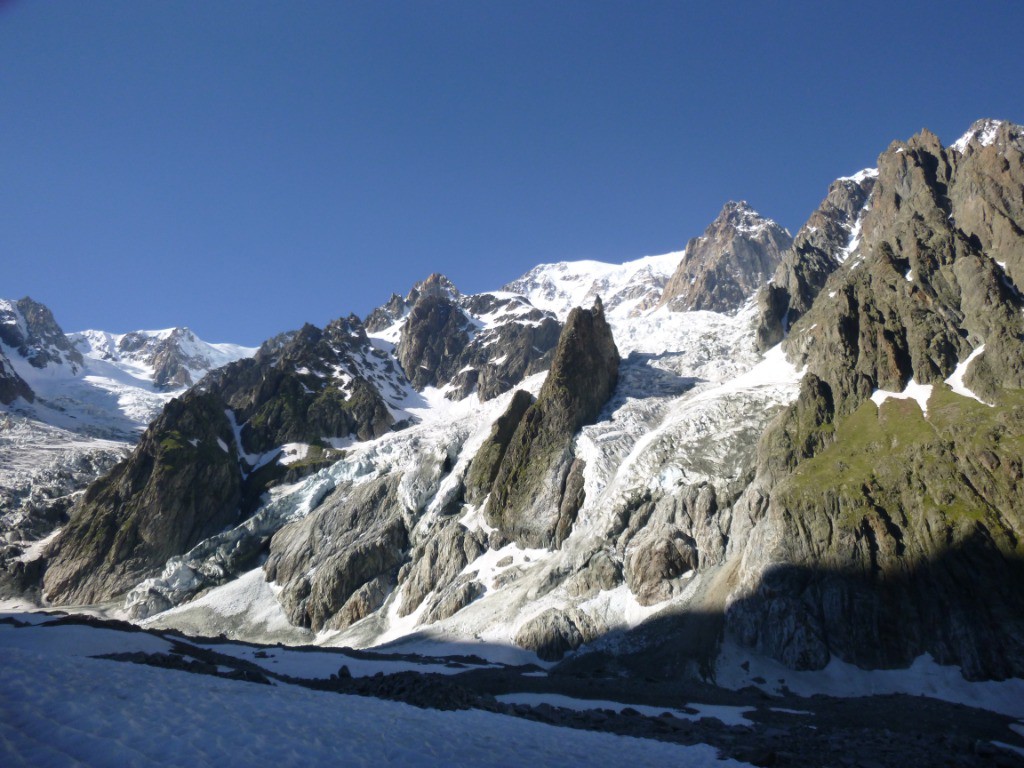 #2 La bas le refuge La bas le refuge