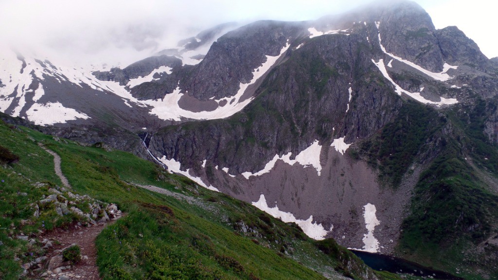 au dessus du lac de la Sitre