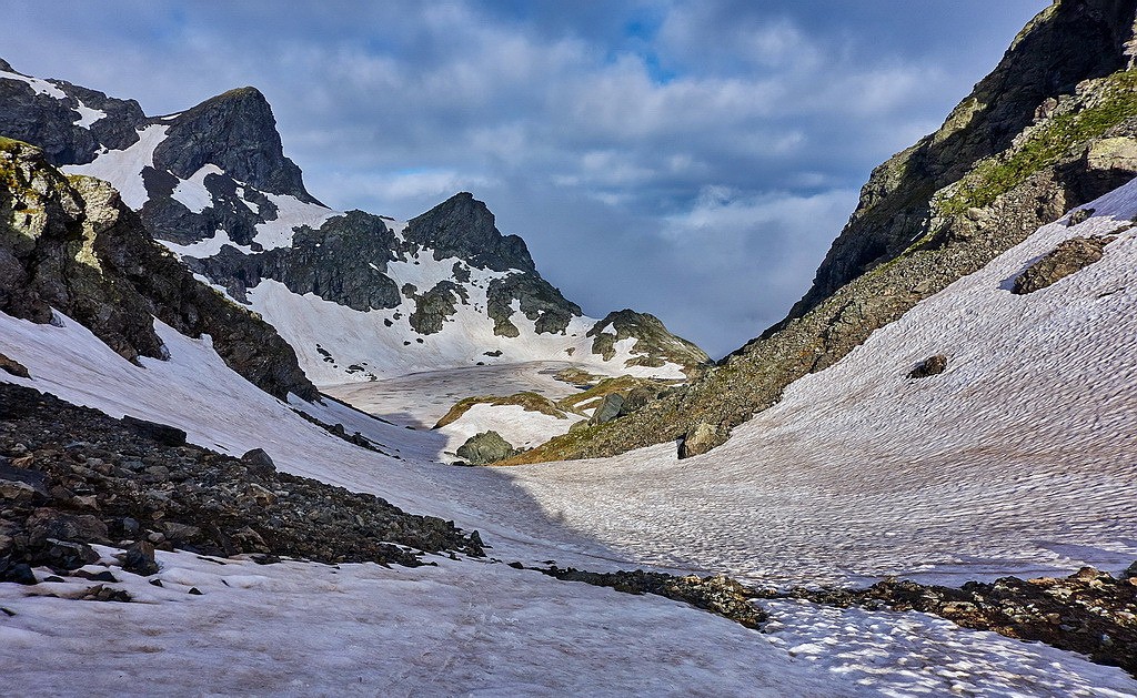 #5 Lac du Petit Doménon, pas encore déglacé... Lac du Petit Doménon, pas encore déglacé...