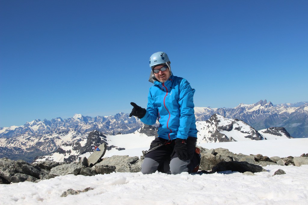 #11 summit !!! summit !!!