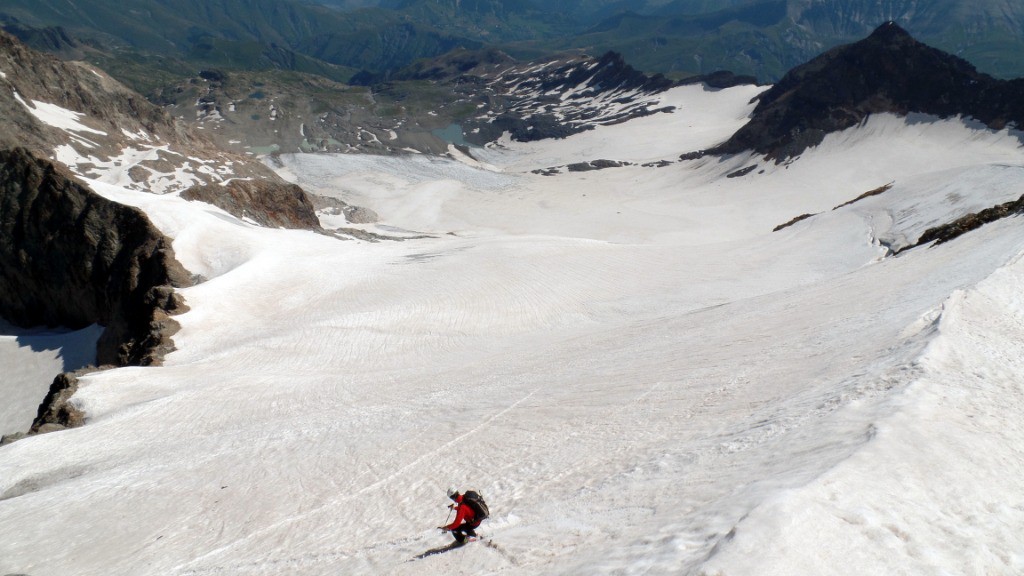 c'est parti pour 750 m de descente du glacier