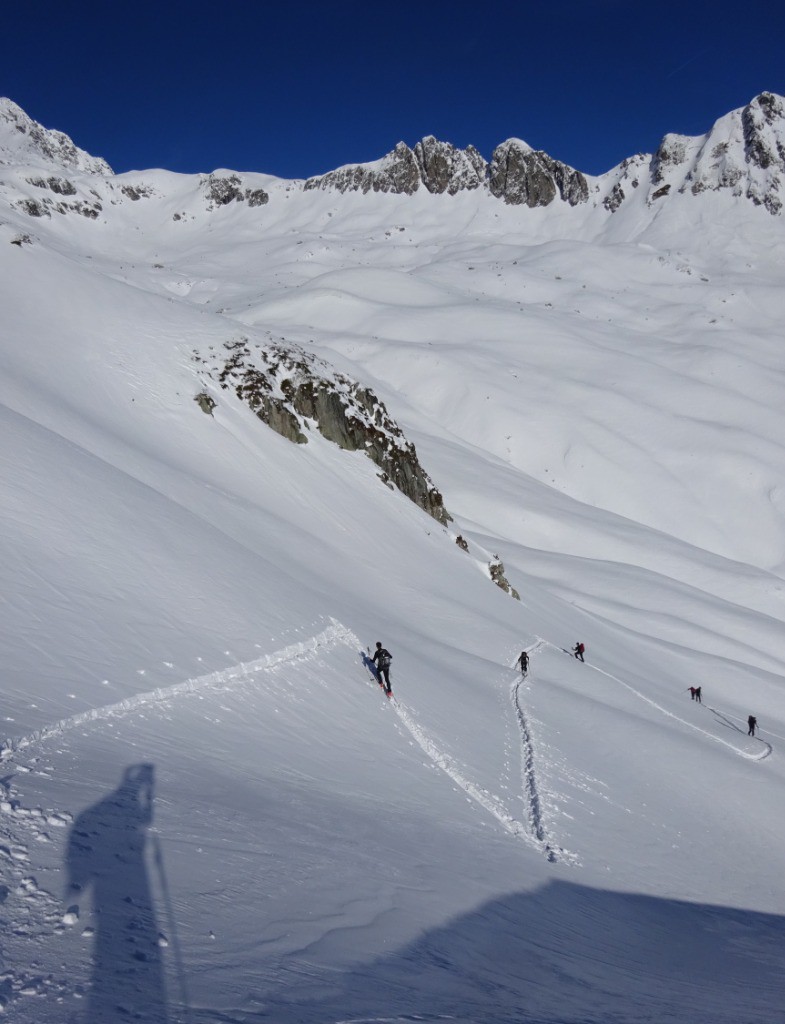 Traçage dans le raidillon vers 2000 m