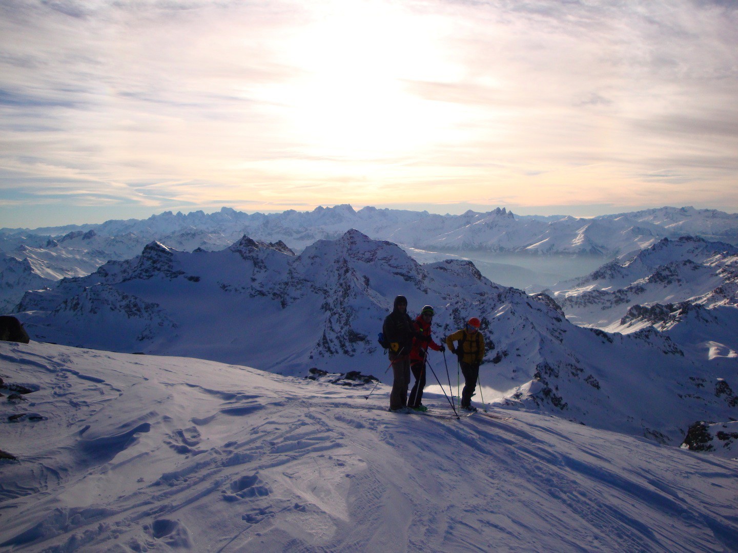 Du sommet de Gébroulaz, le soleil se voile