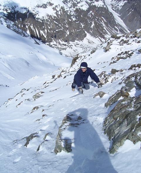 #8 sous le sommet : Dans le mixte sous le sommet. Vivent les pointes avant sur la glace.. sous le sommet : Dans le mixte sous le sommet. Vivent les pointes avant sur la glace..