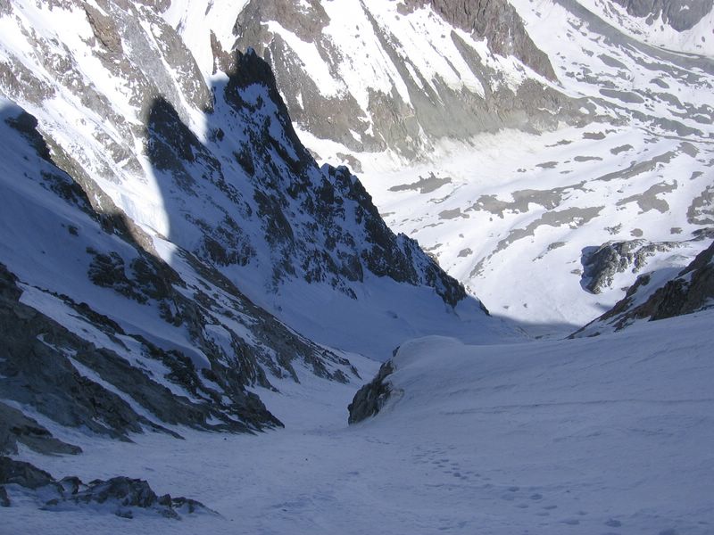 #7 Col Est du Pelvoux : L Col Est du Pelvoux : L'étroiture d'au dessus ...