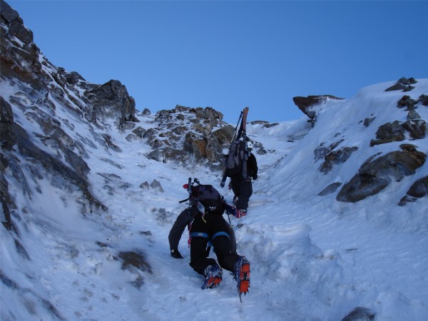 #2 Montée au col de Sea : Un peu de cramponnage nécessaire Montée au col de Sea : Un peu de cramponnage nécessaire