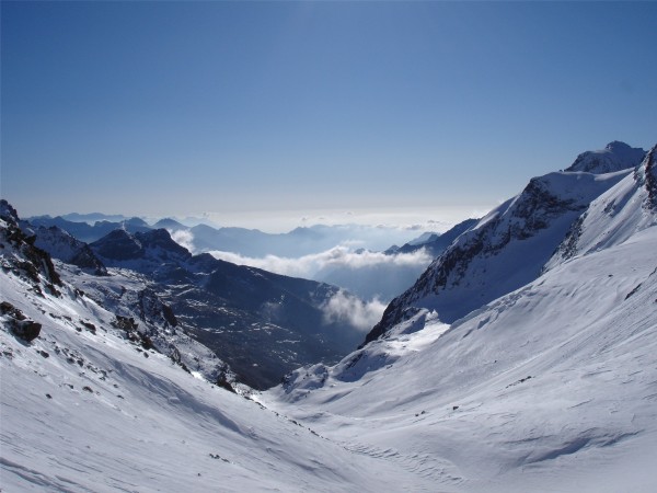 #3 Col de Sea : Versant italien. La mer de nuage est évidemment présente... Col de Sea : Versant italien. La mer de nuage est évidemment présente...