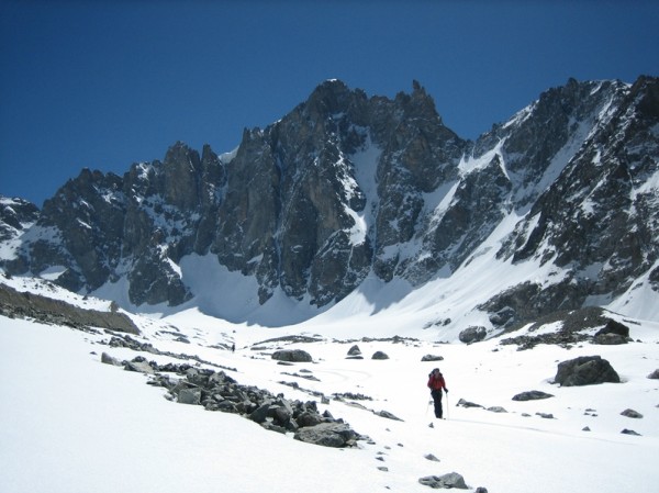 #2 Dôme de Neige : Magnifique ce vallon de Bonnepierre. La Mayer-Dibona semble en excellentes conditions. Dôme de Neige : Magnifique ce vallon de Bonnepierre. La Mayer-Dibona semble en excellentes conditions.