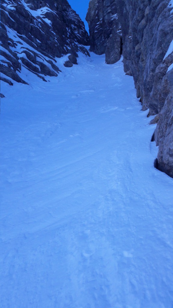 #12 W : le bas W : le bas