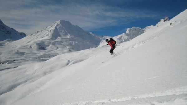 Sanfroic : Sur fond de beau temps...