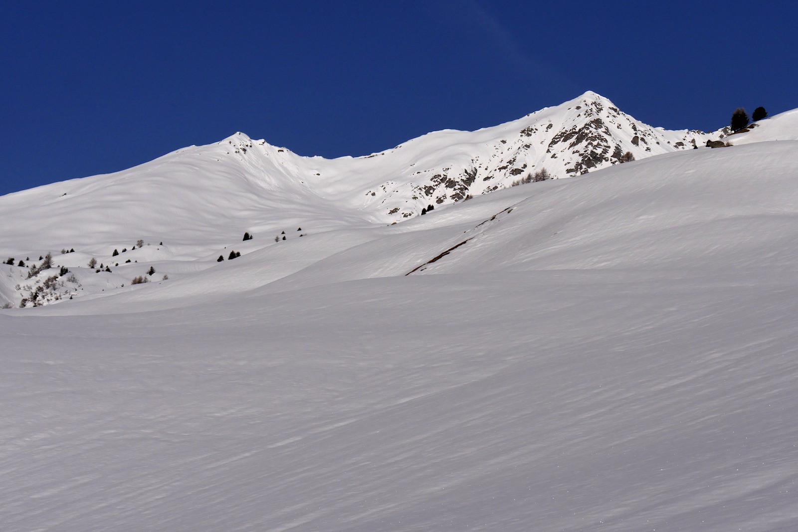 Grand Châtelet sommet Sud (2461 m) et sommet Nord (2529 m).