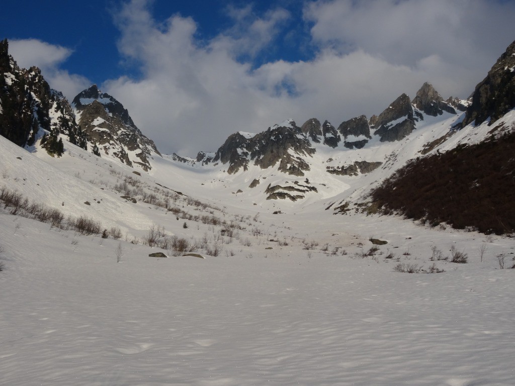 #1 Col de la Pierre ce matin(qqs nuages qui disparaîtront rapidement) Col de la Pierre ce matin(qqs nuages qui disparaîtront rapidement)