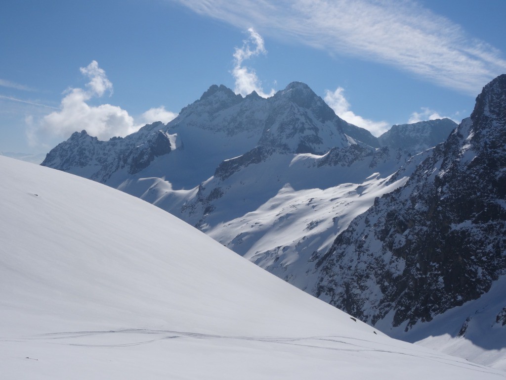 #9 Pic du Frene domine tout les sommets locaux ! Pic du Frene domine tout les sommets locaux !