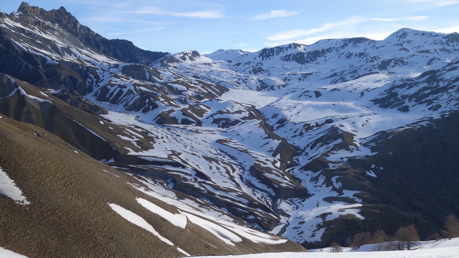 #1 Le vallon du Salso Moreno déneige rapidement Le vallon du Salso Moreno déneige rapidement