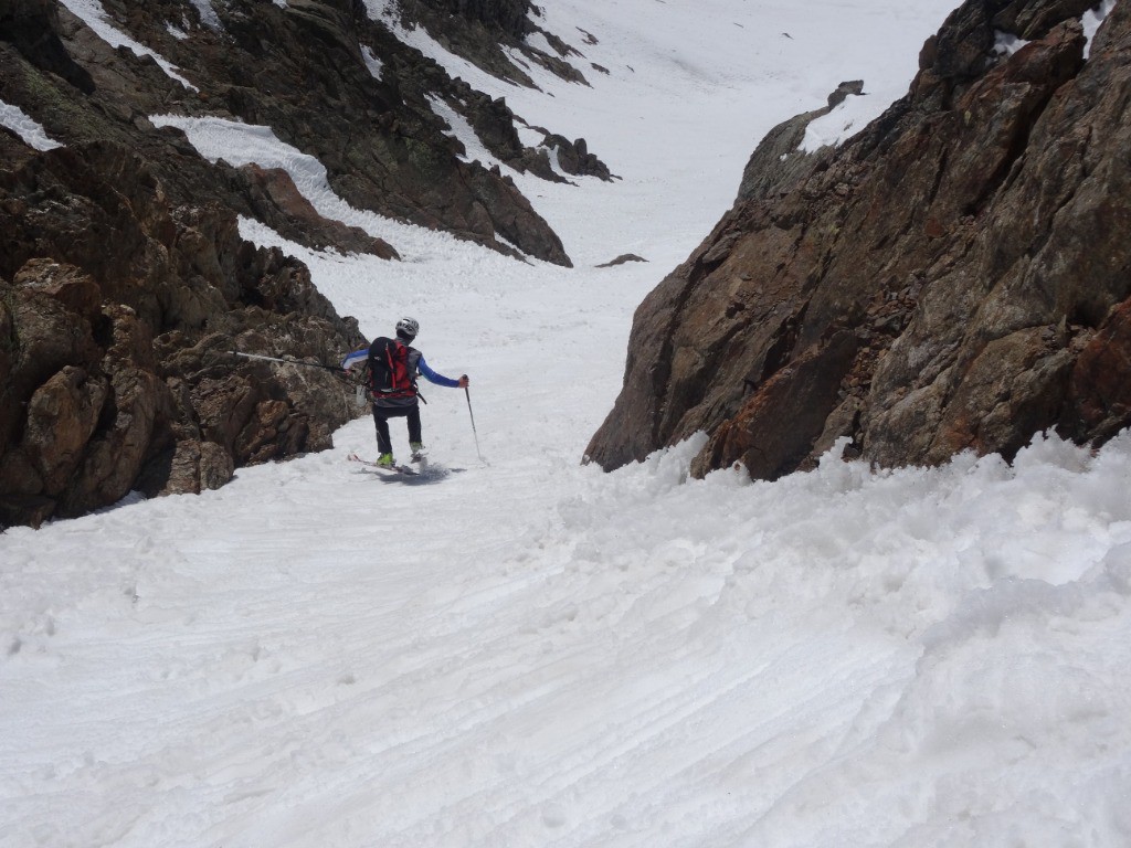 Moms dans le couloir sur du col du grand Sauvage bis !