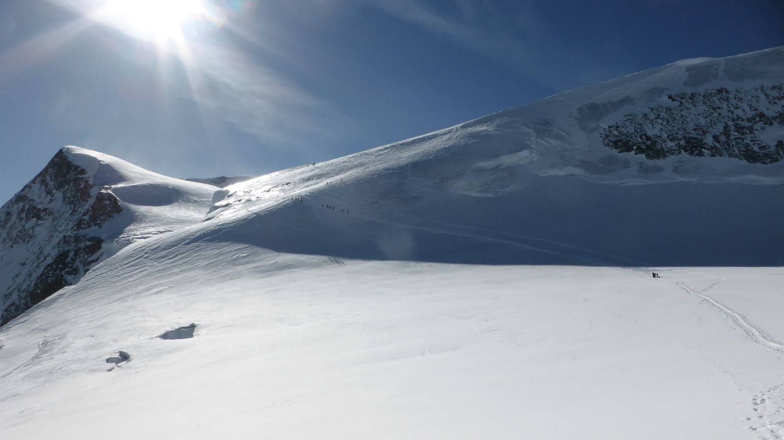 #46 La Serpentine La Serpentine