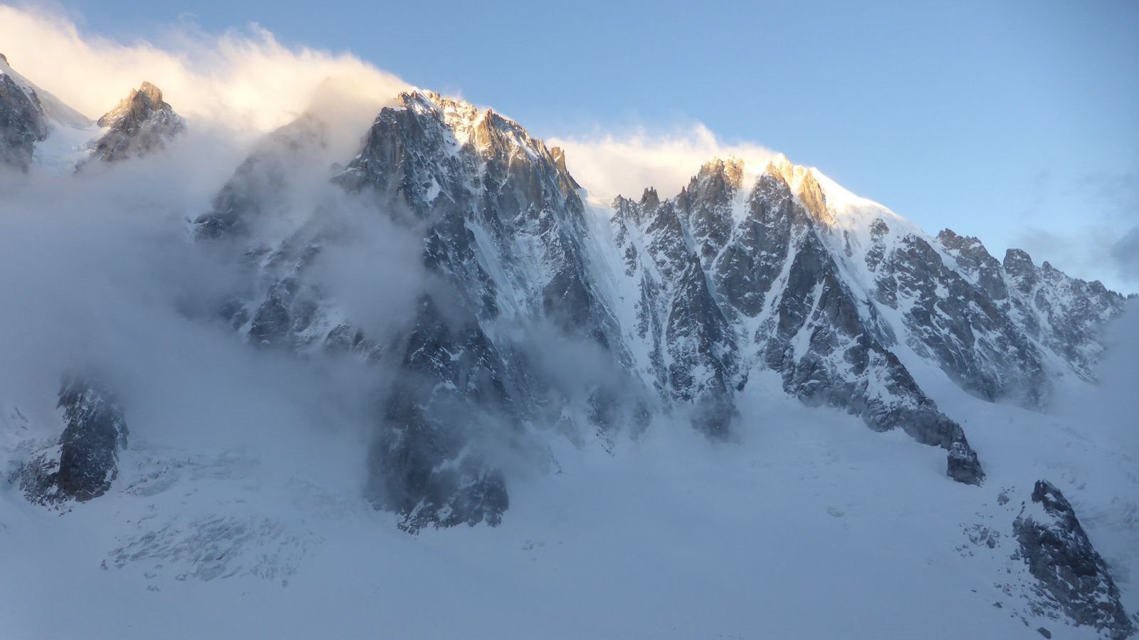 #6 2ème jour, les nuages s 2ème jour, les nuages s'accrochent