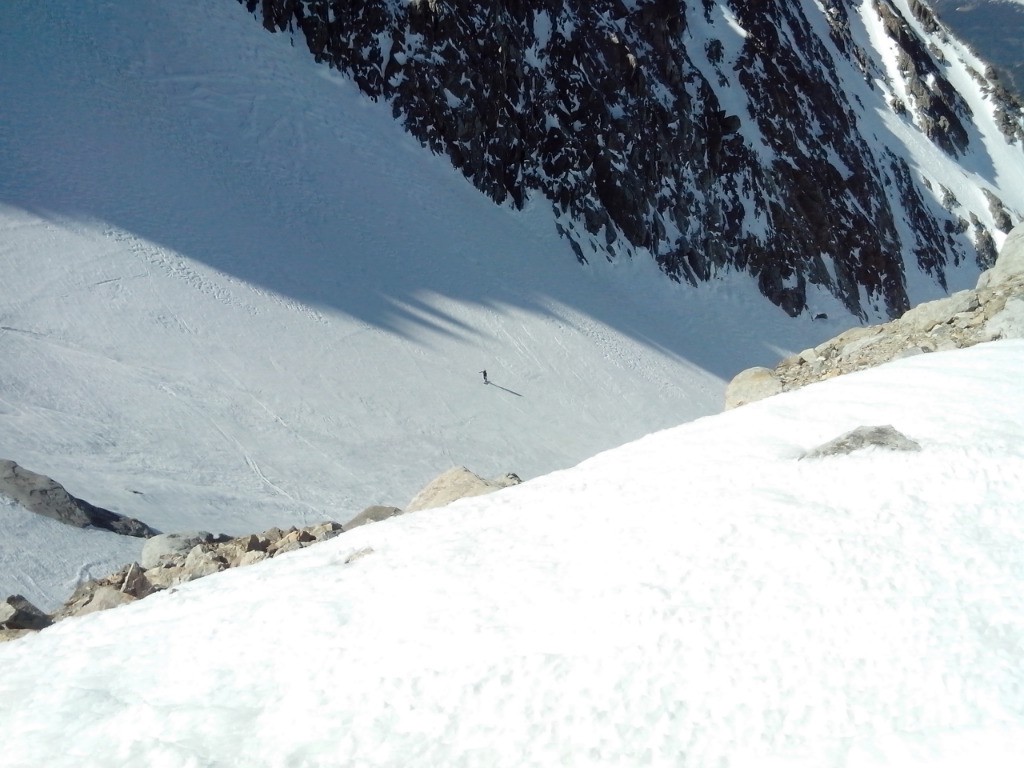 de la morraine centrale de ce qui reste peut-être du glacier?