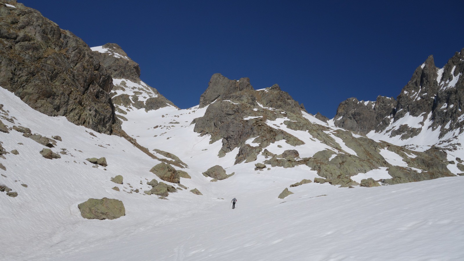 Montée à la Baisse Niré